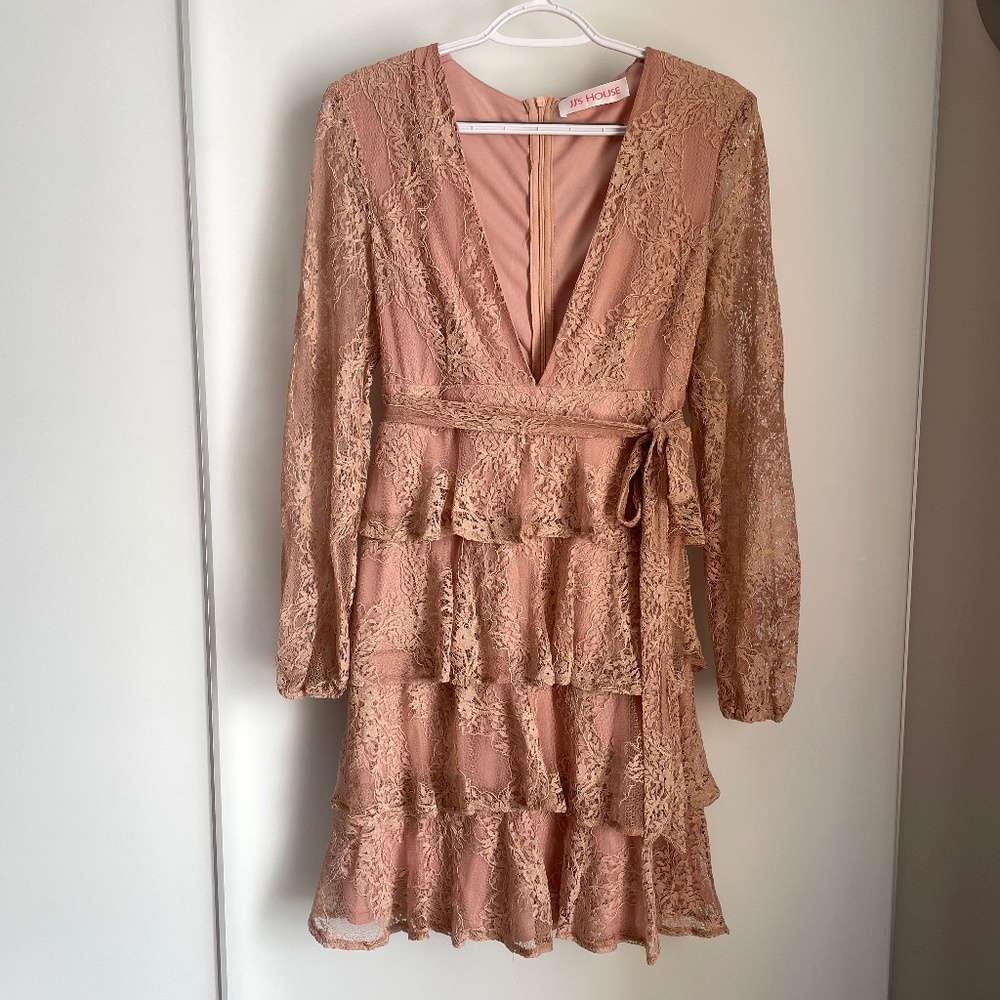JJ's House V-Neck Long Sleeve Mini Dresses